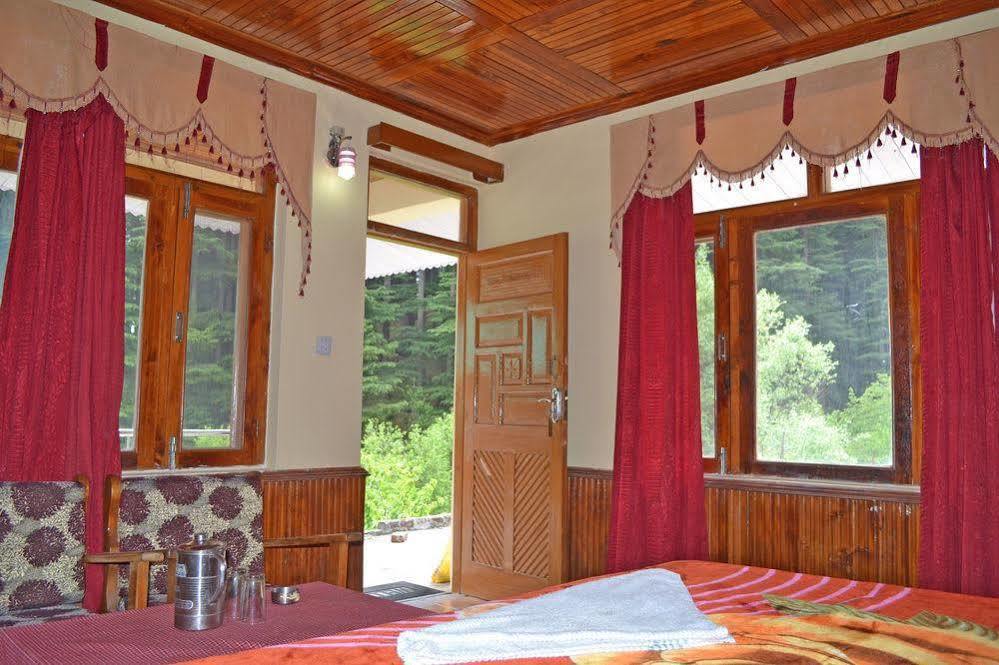 Hotel Chetna Manāli Exterior foto